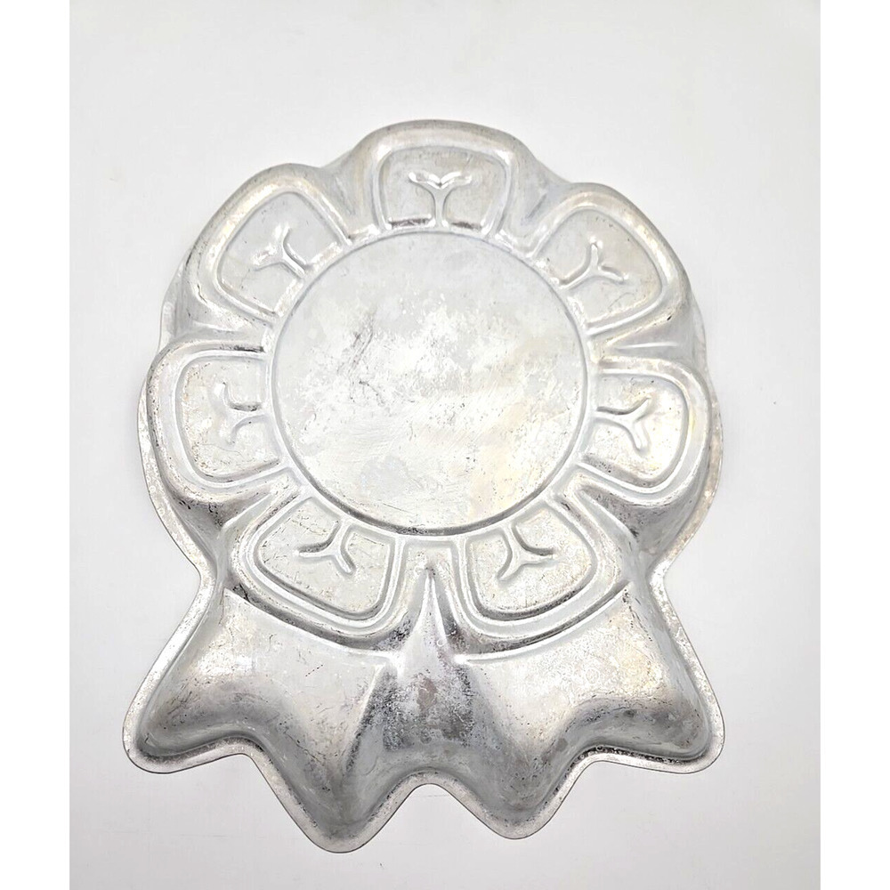 WILTON CAKE PAN - VINTAGE 1ST PLACE BLUE RIBBON 502-2286 - Picture 2 of 4